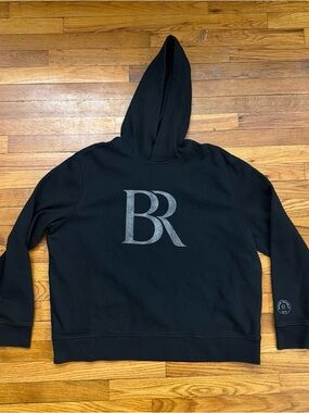 Men’s Banana Republic Logo All Black Hoodie Sweatshirt Used